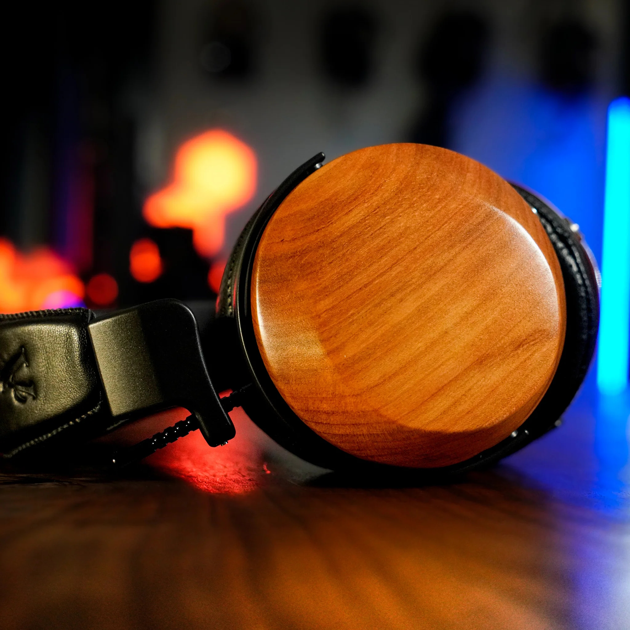 ZMF Atrium Closed - In Stock - 8