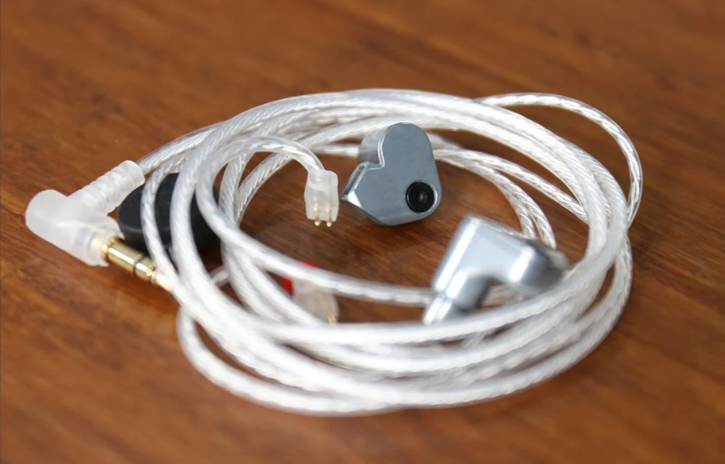 MoonDrop SSR - Dynamic Earphone IEM - 5