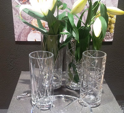 Explicit Checks Vase Medium - 3