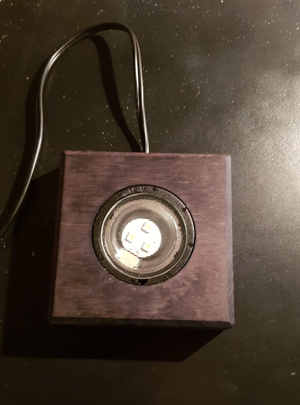 Light Base in Wood Black SW11 LED - 4