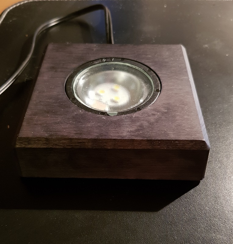 Light Base in Wood Black SW11 LED - 5