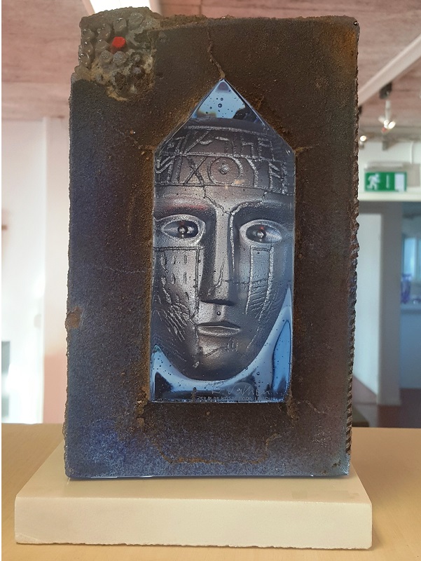 Block Blues Face Unique