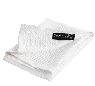Polishing cloth White