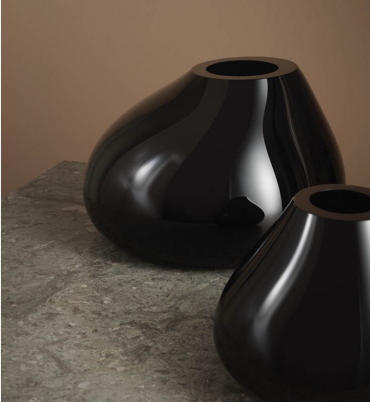 Ebon Black Vase Small - 4