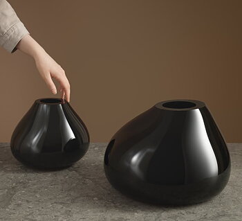 Ebon Black Vase Large