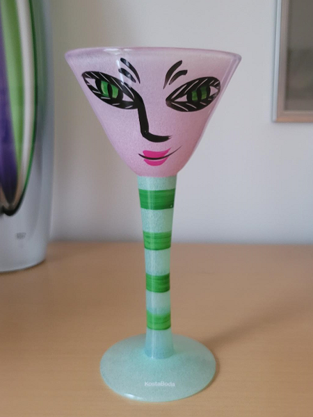 Kosta Boda - Friends Again Pink - Limited - Crystal of Sweden