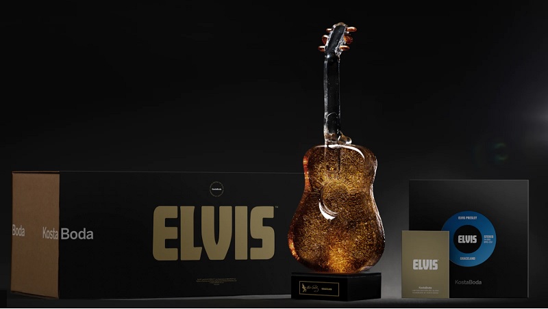 Guitar Bronze - Graceland - Elvis Presley - 4