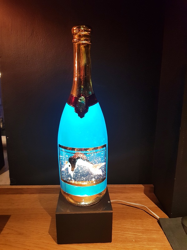 Champagneflaska Blå Fisk Sparkling Blue - Kosta Boda Unikat - 4