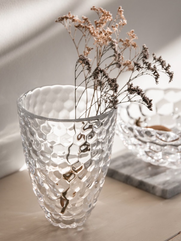 Raspberry Vase Clear Low