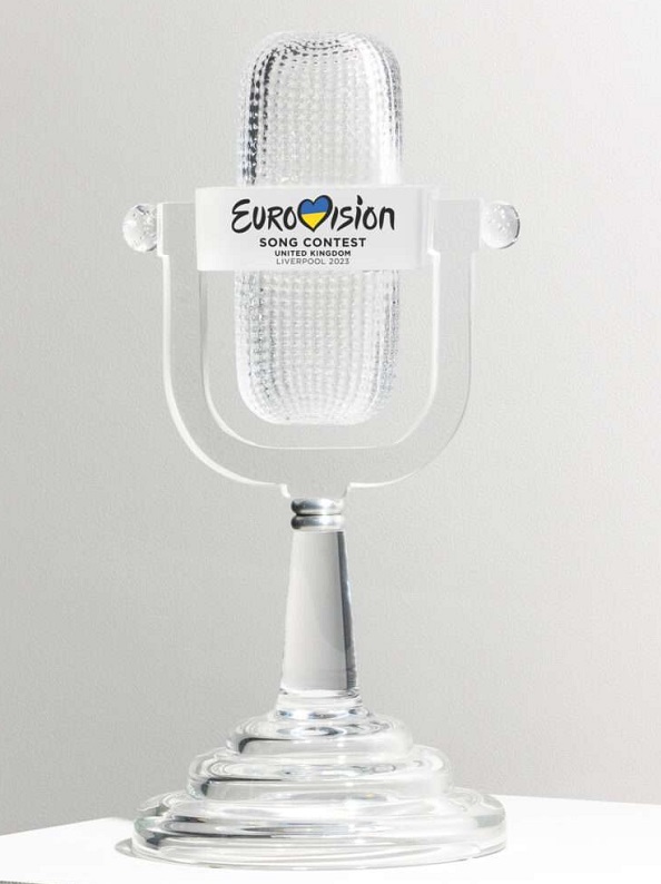 Mini Eurovision 2023 UK England Liverpool Trophy - 3