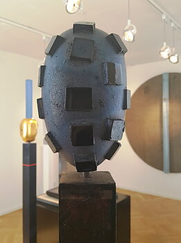 Head 1