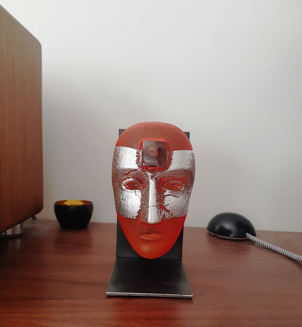 Big Brains Look In Orange med Metallstativ - 5
