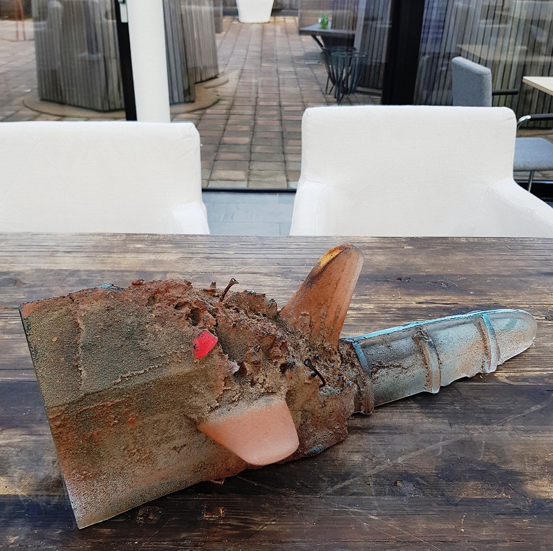 Skulptur med  Gult Ansikte  Unik - 3