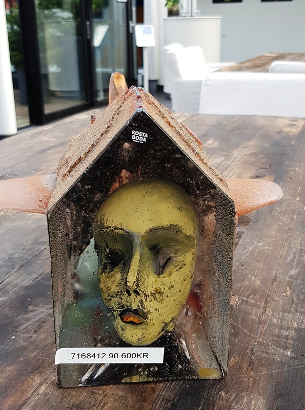 Skulptur med  Gult Ansikte  Unik