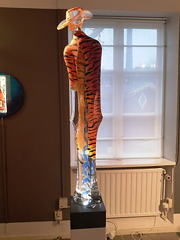 Tigerman Orange Blå - Kosta Boda Unikat