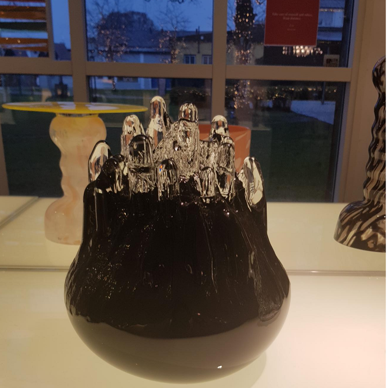 Polar Candleholder Mediium Black - 2
