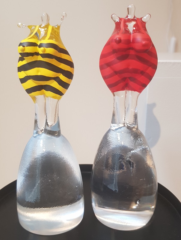 Bath Woman Yellow Black Glass Base  - 2