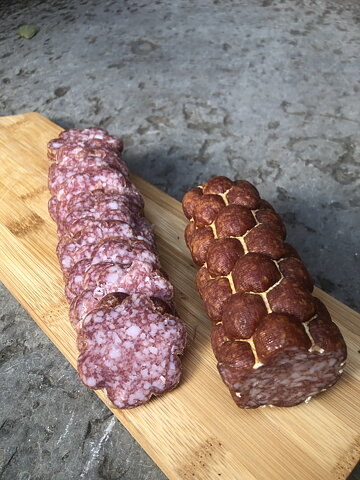 Salami vitlök  ca 250g 