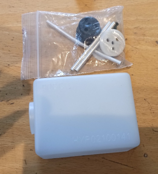 Bränsletank 90cc fyrkantig - 2
