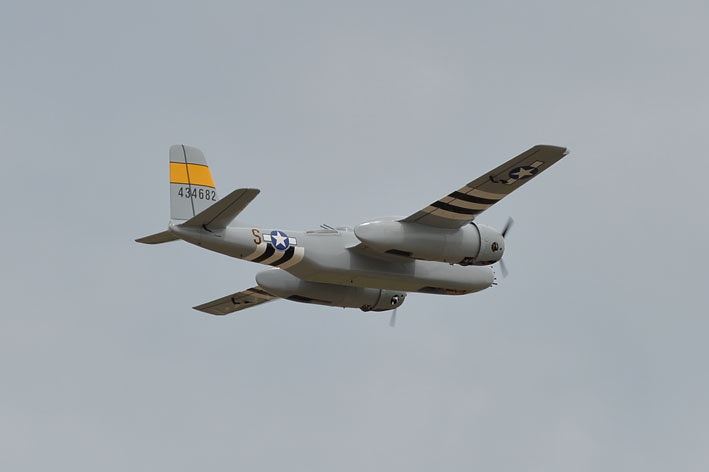 Phoenix A26 Invader -230 cm PH170 - 6