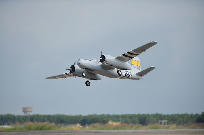 Phoenix A26 Invader -230 cm PH170 - 5