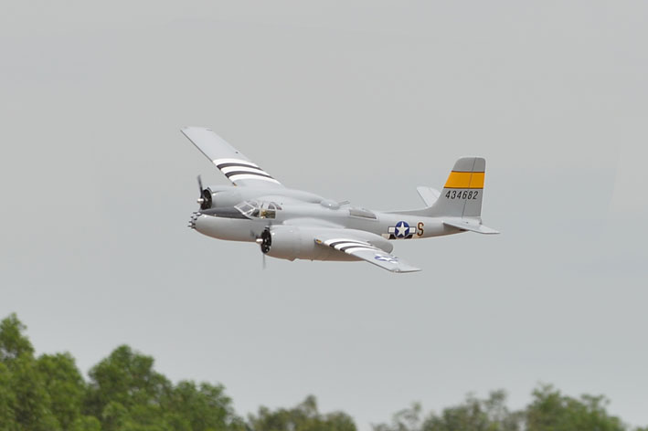 Phoenix A26 Invader -230 cm PH170 - 4
