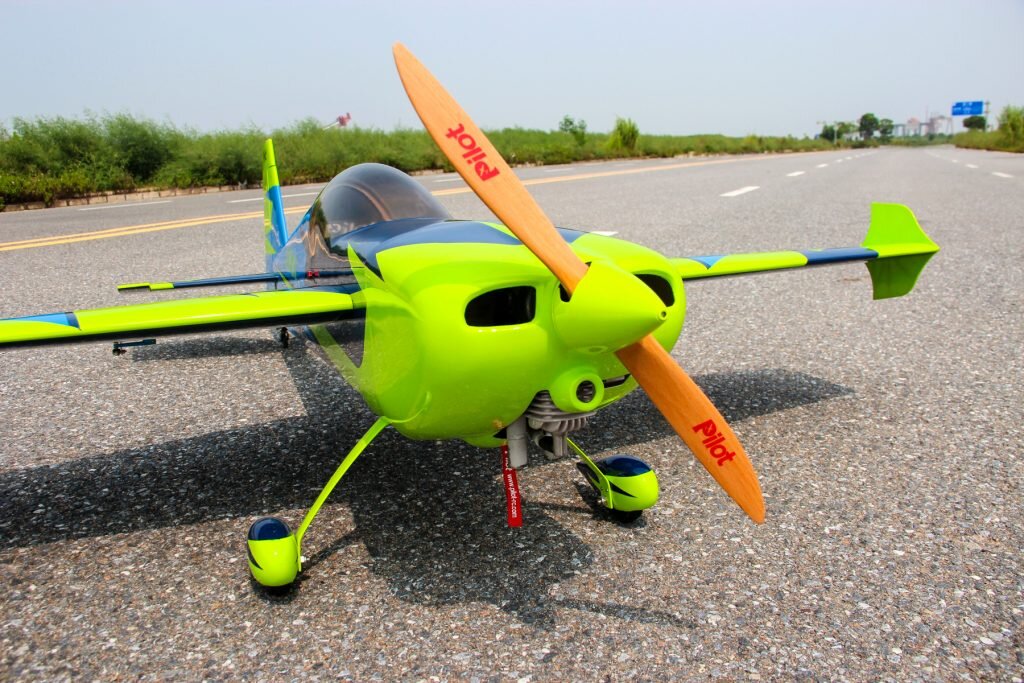 Pilot RC Slick 1880mm Green-Blue 74tum - 3