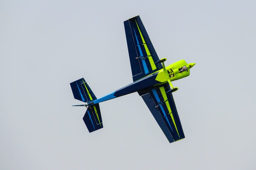 Pilot RC Slick 1880mm Green-Blue 74tum - 2