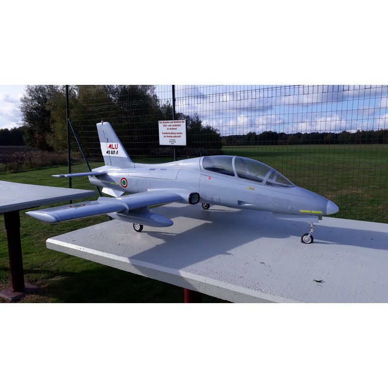 MB339 Composite/Airex PNP vit / röd - 6