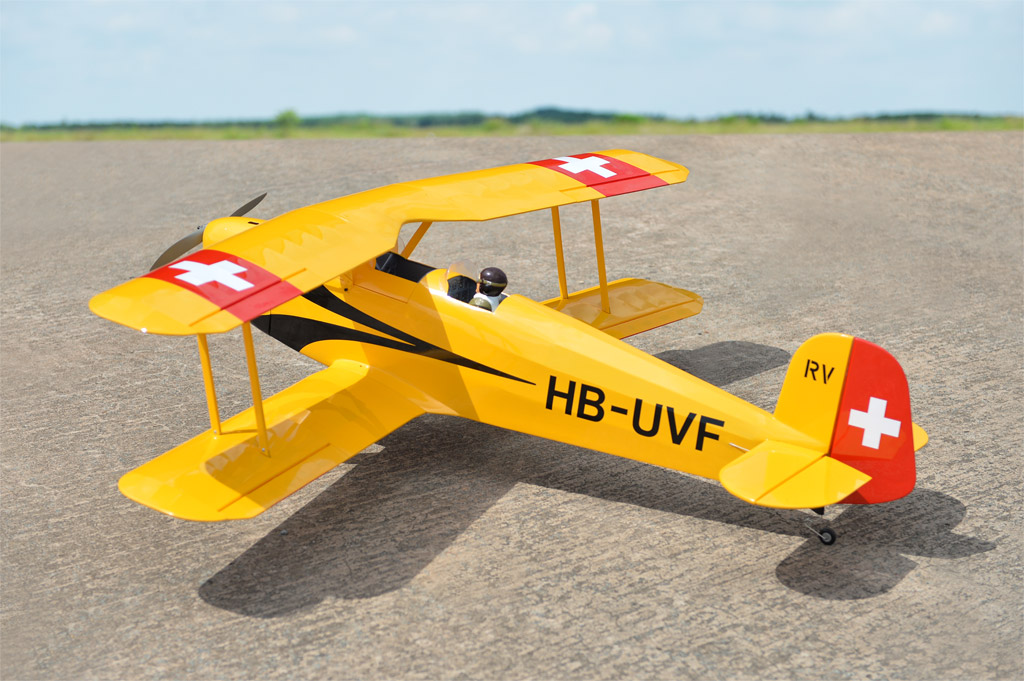 BUCKER BU 131 JUNGMANN 1850mm 20-30cc motor/el ARF BH160 - 2