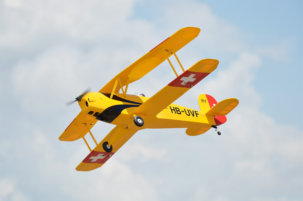BUCKER BU 131 JUNGMANN 1850mm 20-30cc motor/el ARF BH160 - 4