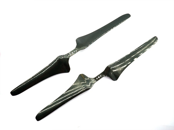Kolfiber prop 16x5.5  Vänste/ höger
