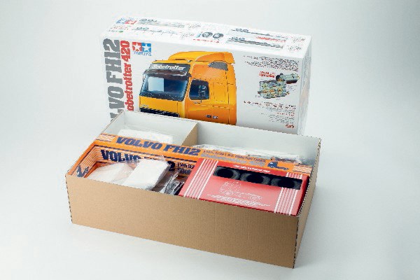 TAMIYA VOLVO FH 12 GLOBETROTTER 420 KIT 1/14 - 3