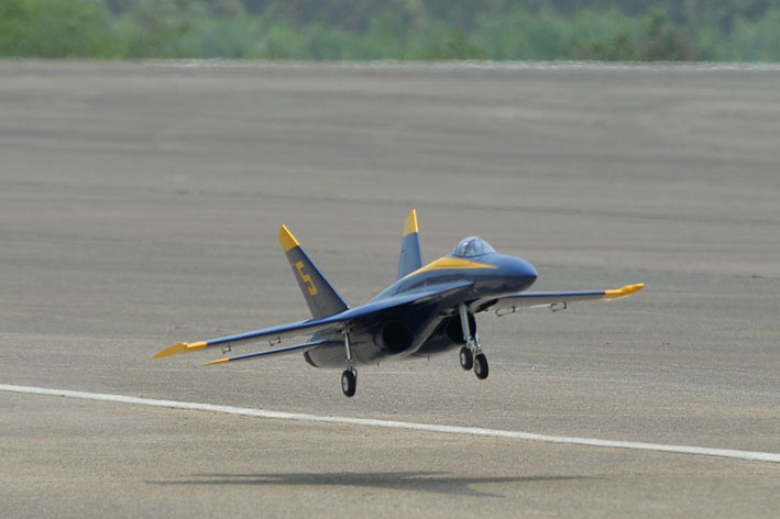 Thunder Streak (1290 mm) EDF 120 mm - 10