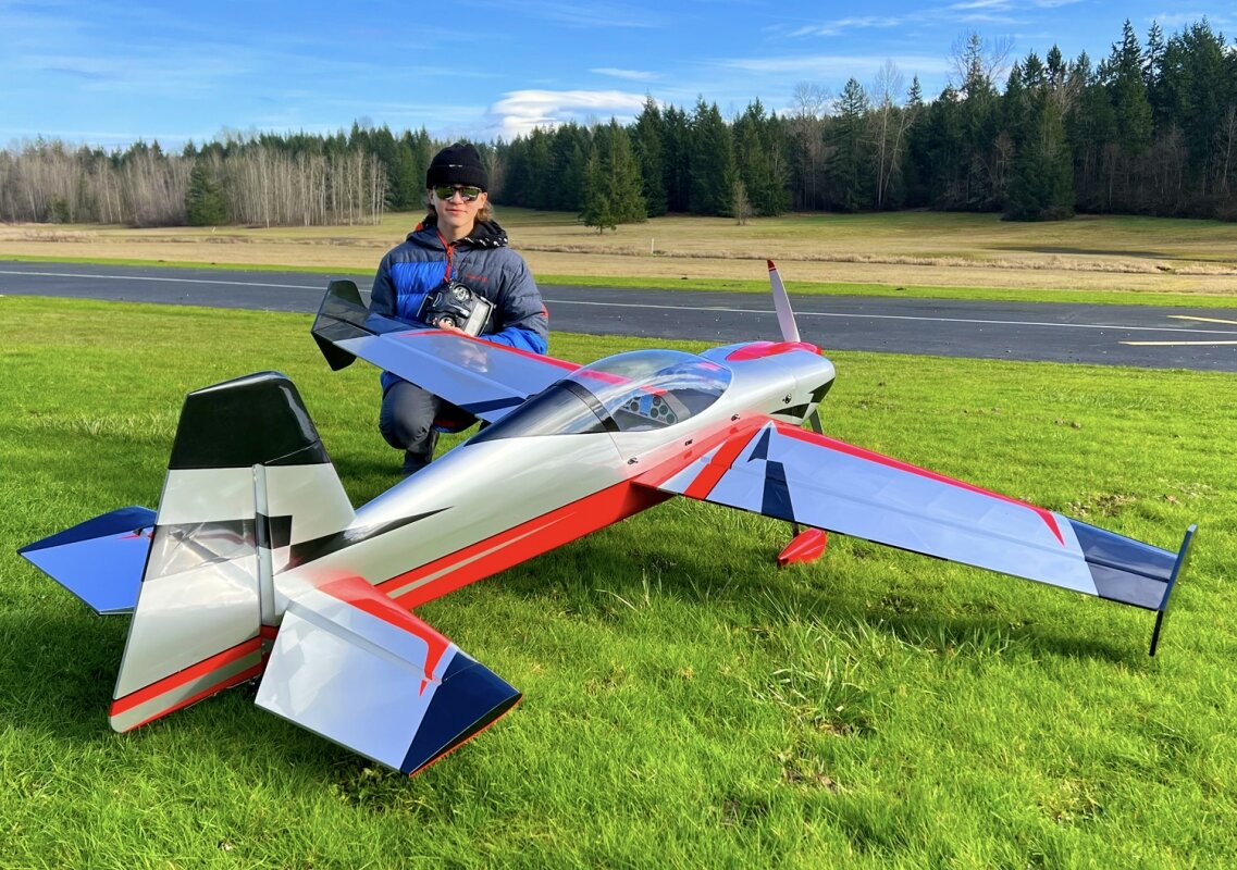 Extreme Flight Extra NG - Red/Silver 2,31m 91tum - 2