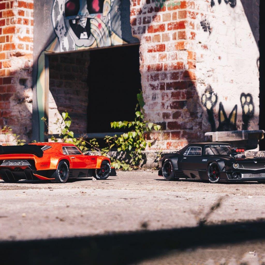 FELONY 6S BLX Street Bash 1/7 All-Road Muscle Blk - 16