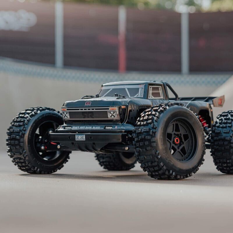 OUTCAST 6S 4WD BLX 1/8 EXB Stunt Truck RTR Black - 6
