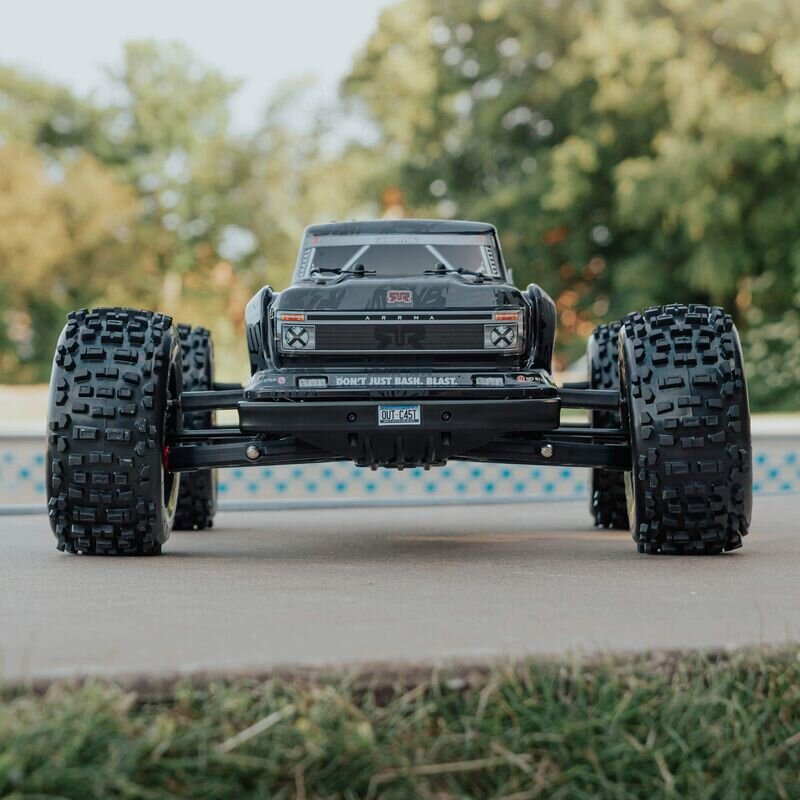 OUTCAST 6S 4WD BLX 1/8 EXB Stunt Truck RTR Black - 3
