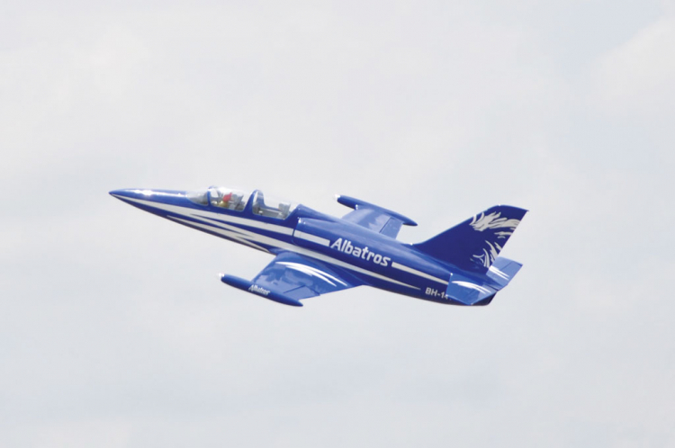L-39 Albatros Blå sp: 1450mm ARF BH141 - 3