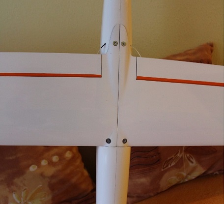 Topmodel AGGRESSOR 240  ARF   sp: 1.99m - 13