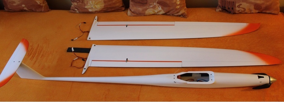Topmodel AGGRESSOR 240  ARF   sp: 1.99m - 16