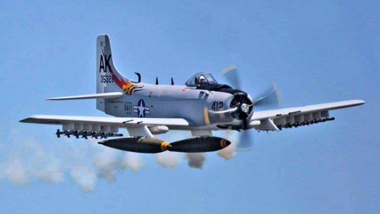 Seagull Skyraider 35-60cc Bensin 2.15m ARF utan Klädsel - 7