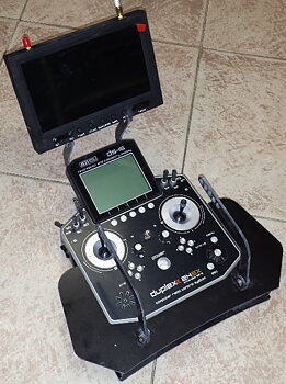 Sändarpult HAB till JETI DS-16 svart med monitorfäste