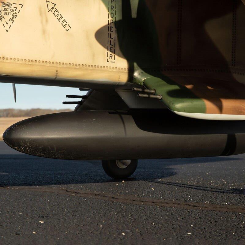 Hangar 9 OV-10 Bronco 30cc ARF 2870mm w/ Landing Gear Set - 16