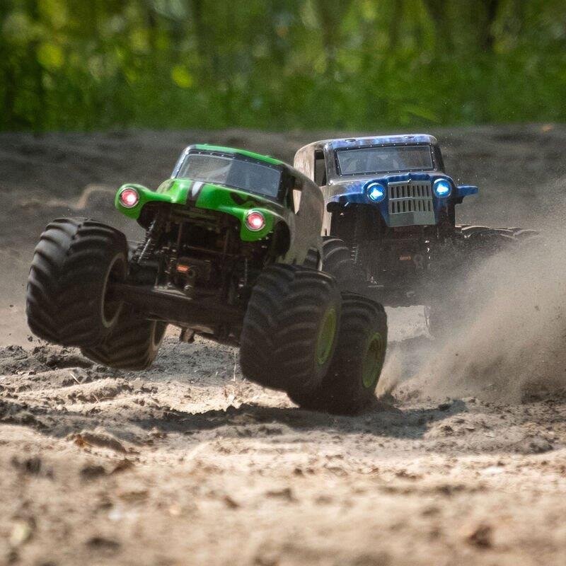 LOSI LMT:4wd Solid Axle Monster Truck. Grave Digger:RTR - 15