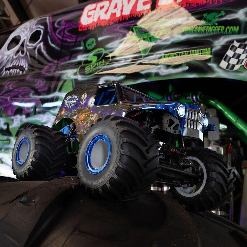 LOSI LMT:4wd Solid Axle Monster Truck. SonUvaDigger:RTR - 15