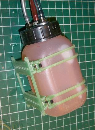CNC fäste för   160ml heather tank (graupner) - 3