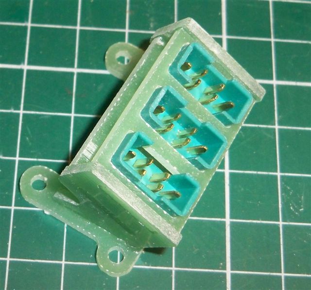 CNC fäste för  3 st MPX kontakter - 2