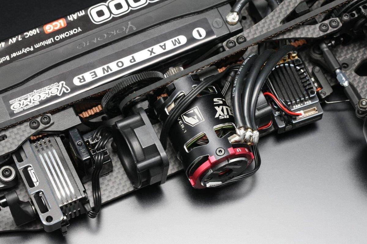 Yokomo Master Speed BD12 Carbon Chassis Competition Touring Car - 20