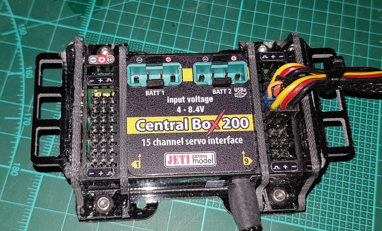 CNC fäste för  JETI Centarbox 200 / RX 14 & 18 - 2